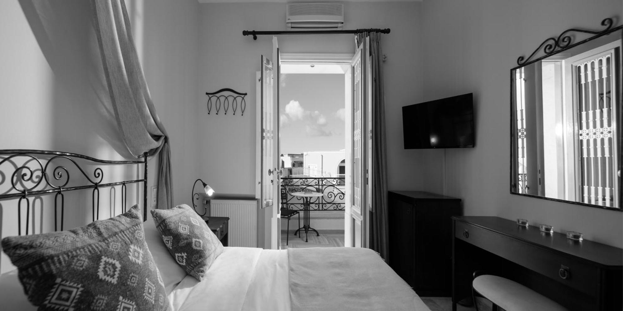 Ikio Concept Santorini Hotel Pyrgos Kallistis Bagian luar foto